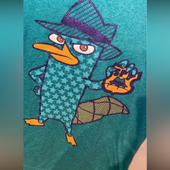 RARE Disney Perry the‎ platypus spy T-shirt - Picture 4 of 4